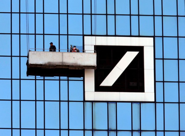 Deutsche Bank получил